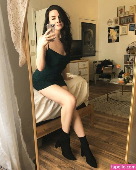 Bailey Meyers model pic