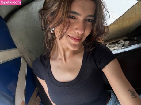 ishitasgj hot actress picture