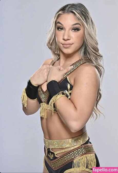 Thea Hail sexy pornstar img