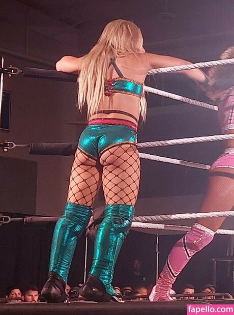 Thea Hail high quality actress pic