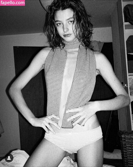 Ava Kalitowski sex pornstar gallery