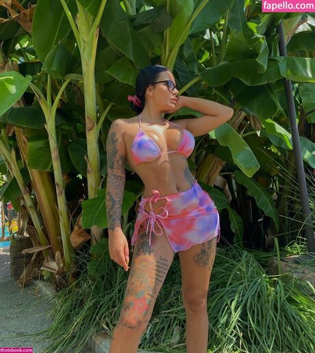 Eda G k en Kaya pornstar sexy photo