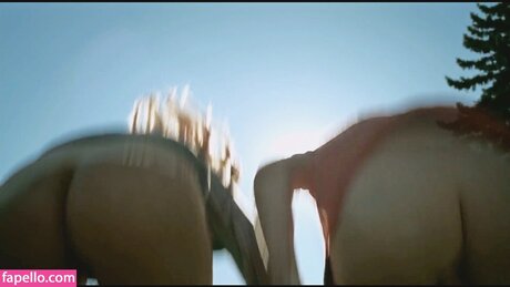 June Diane Raphael erotic model pic