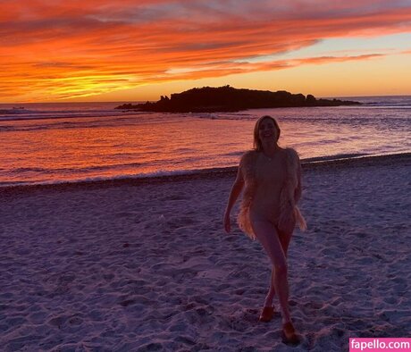 June Diane Raphael pornstar nice pics