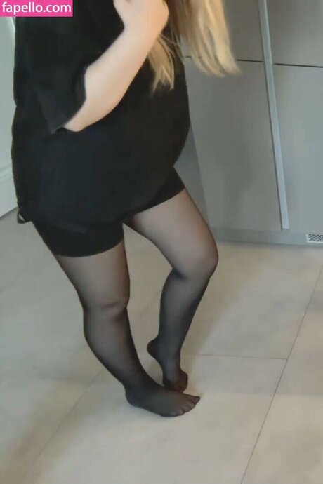 Morphe ya model art photo