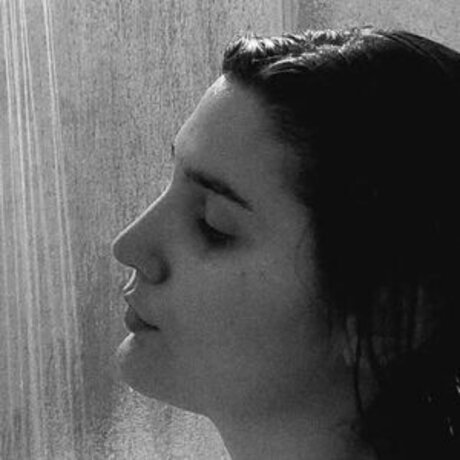 Manuela Mulligh pornstar naked pics