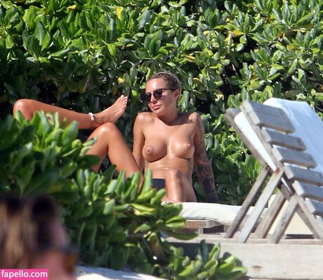 Blanka Lipi ska star nudes pic