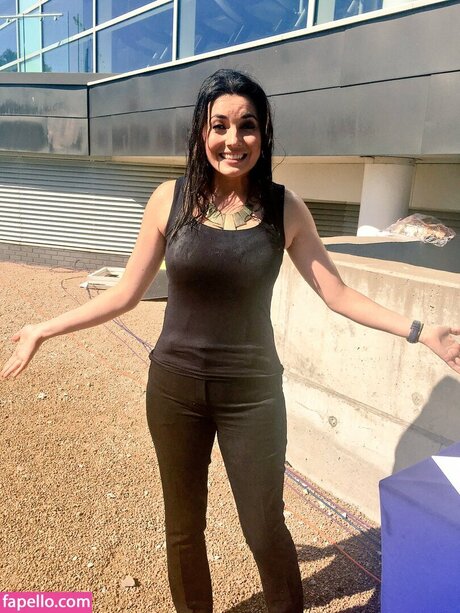 Natalie Sawyer art star img