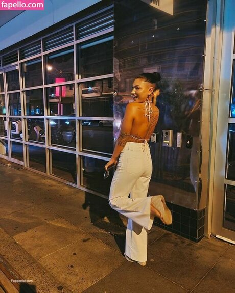 Ella Ding xxx pornstar pictures