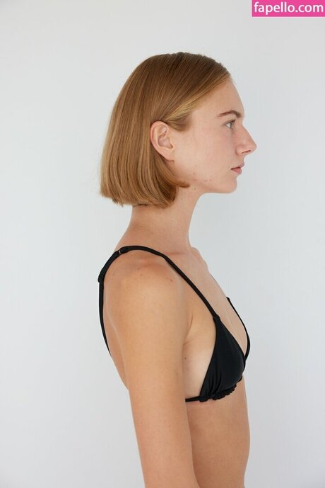 Keira Lhotan adult actress photos