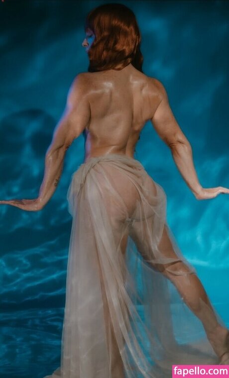 Meg Gallagher model perfect img