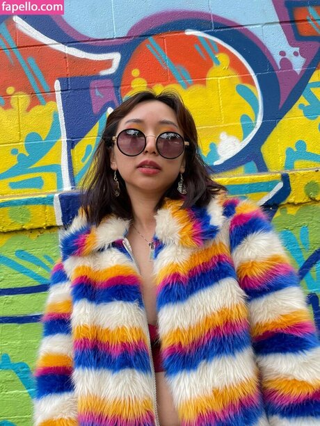 Sophia Phan erotic star picture