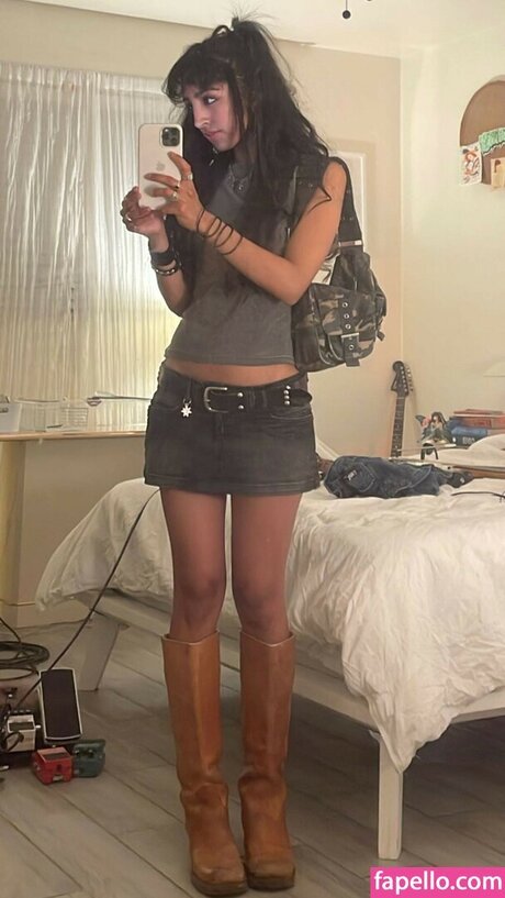 Aislinn Ritchie top model galleries