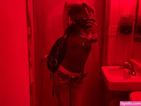 Aislinn Ritchie adult star images