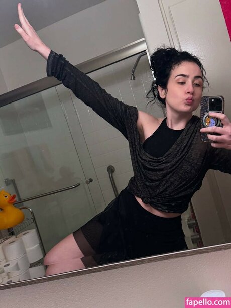 Amy Roberts sexy pornstar picture