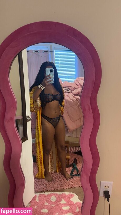 NaturalBadssss pornstar pretty pictures