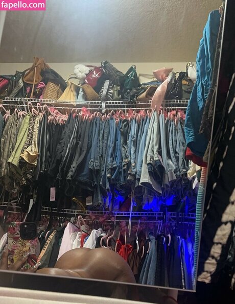 NaturalBadssss porn star gallery