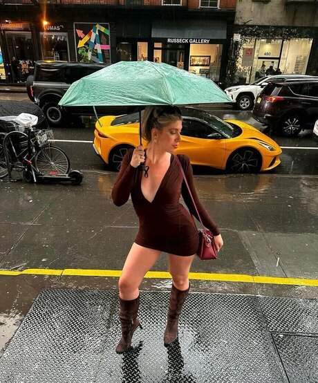 Sabrina Brier xxx model img