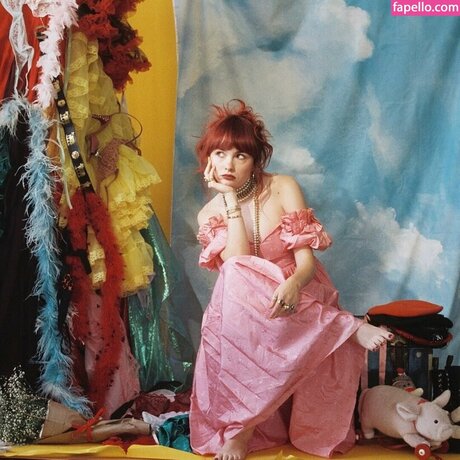 Ava Maybee best star photos