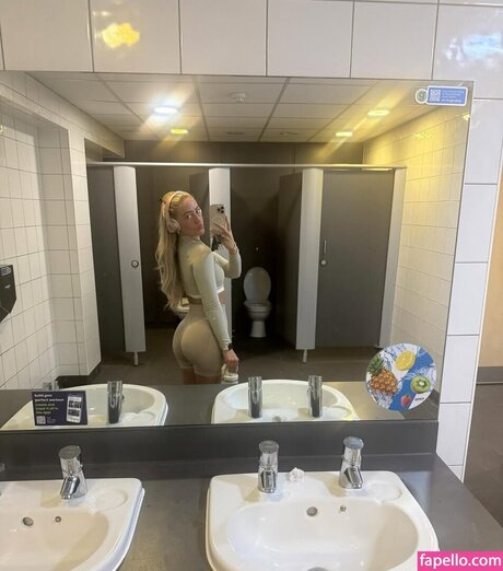 South Shields art actress pic