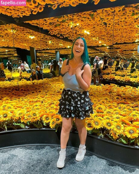 NicsandNacs pornographic actress archive