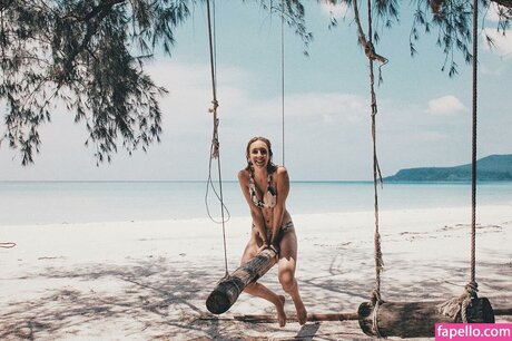 curvy onlyfans sexy pictures