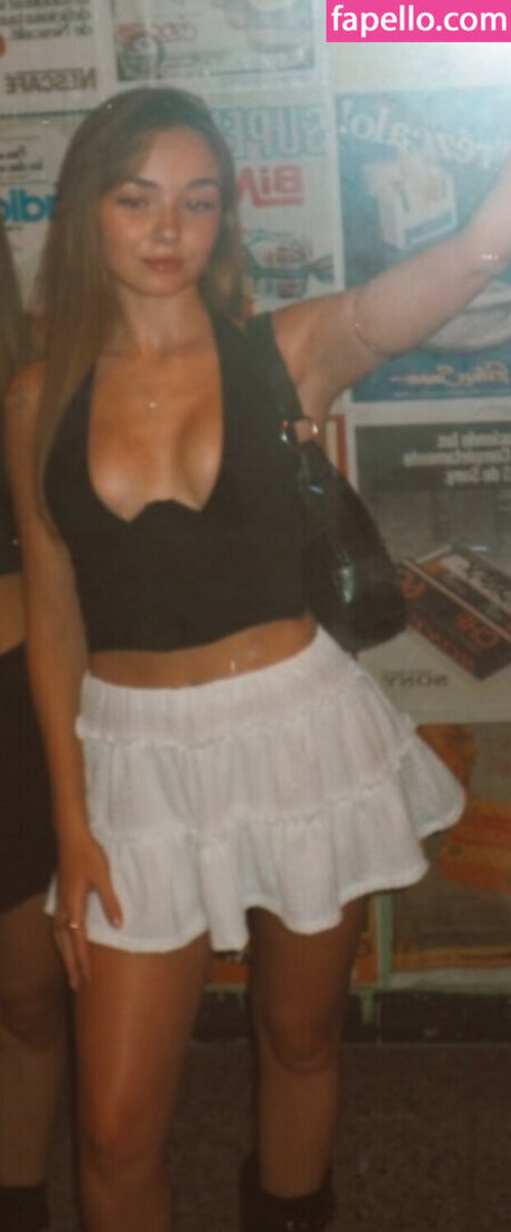 subtletheater exclusive model gallery