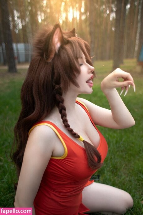 Elena Kyalviyainen adult actress picture