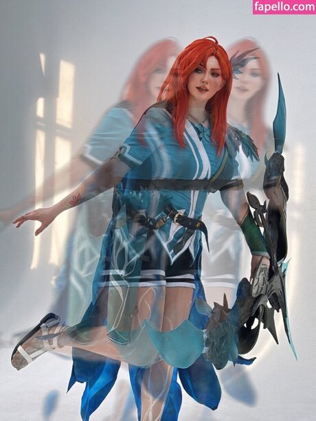 Elena Kyalviyainen model best pic