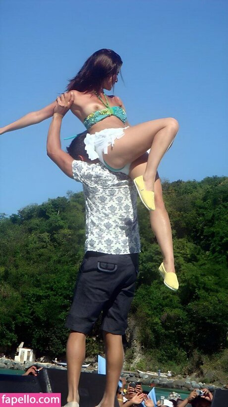 Anne Curtis sex actress photos