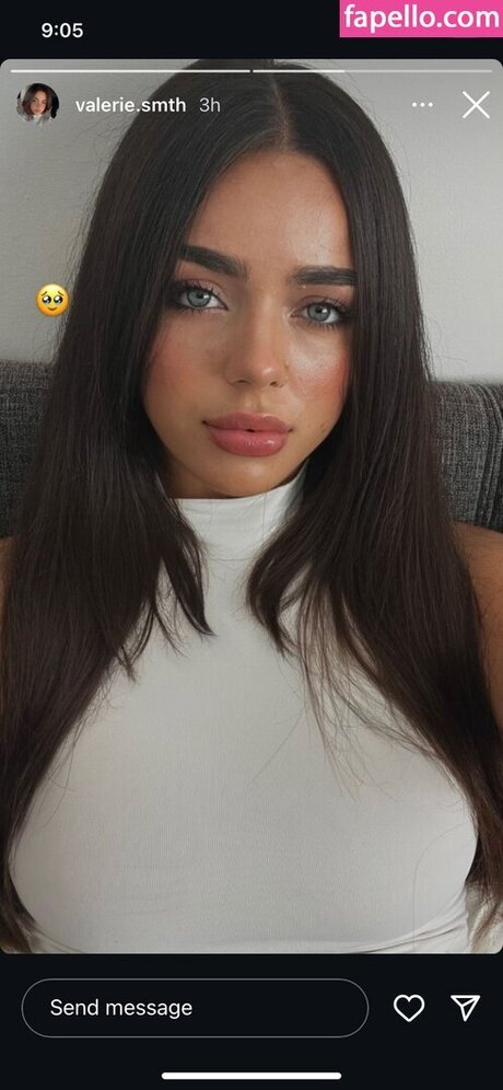 Valerie smth model sexy photos