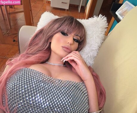 Chiaramazzola90 top model picture