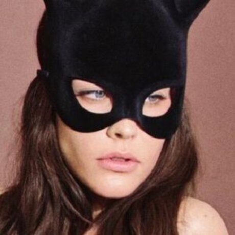 Camille Dugast art actress img