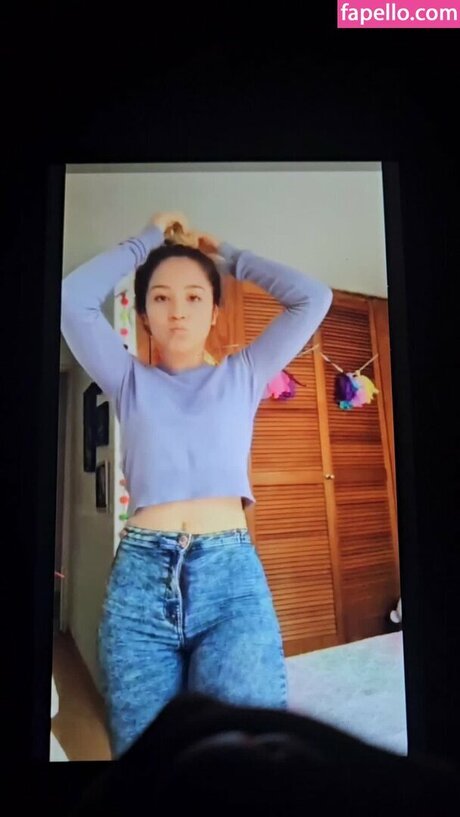 vanneamador nudes star pic