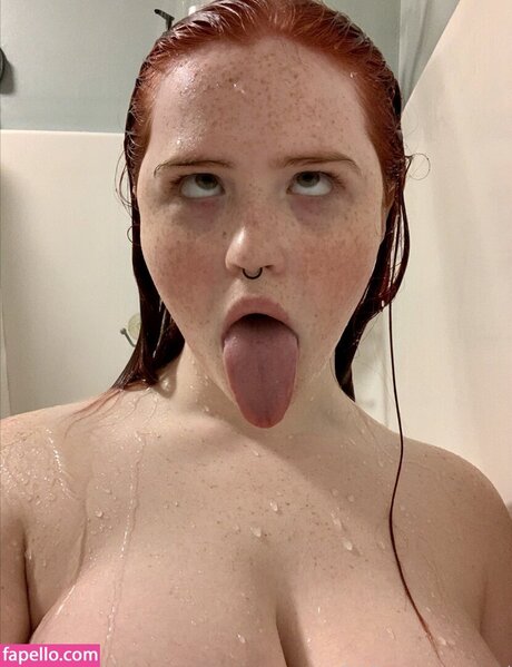 Bluetiernen xxx pornstar photo