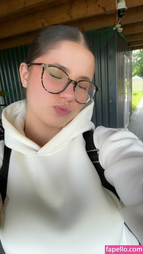 Lilousecret Profile pic