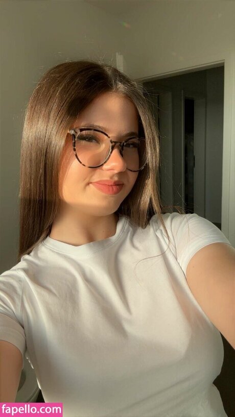 Lilousecret model nudes galleries