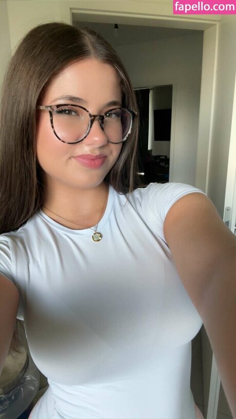 Lilousecret star naked pic