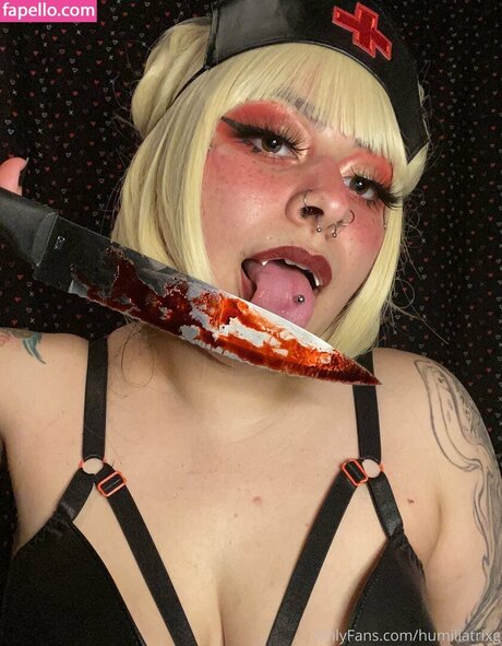 Humiliatrixg exclusive model pics