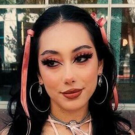 odetovenus star sexy pic