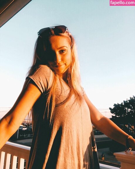 Madison Gritz pornstar nudes images