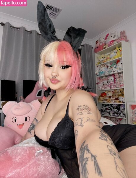 Cheriybomb star xxx image