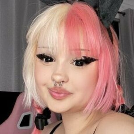 Cheriybomb porn model pictures