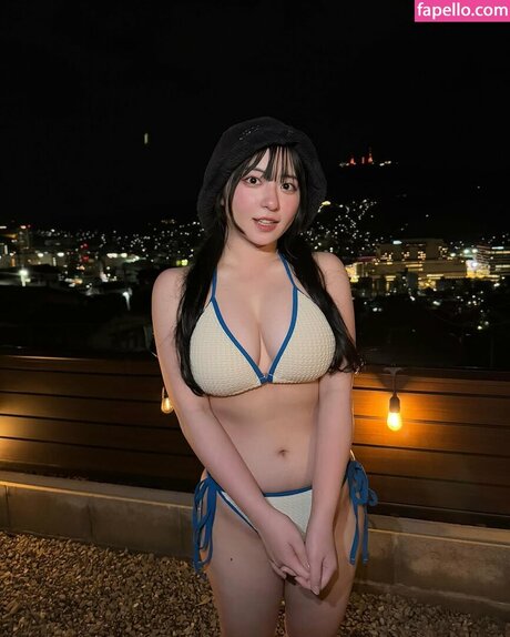 Mizuki Asakura naked pornstar archive