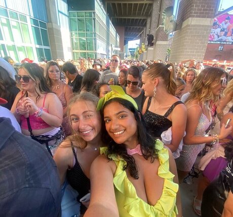 Abby Govindan pornstar nude archive