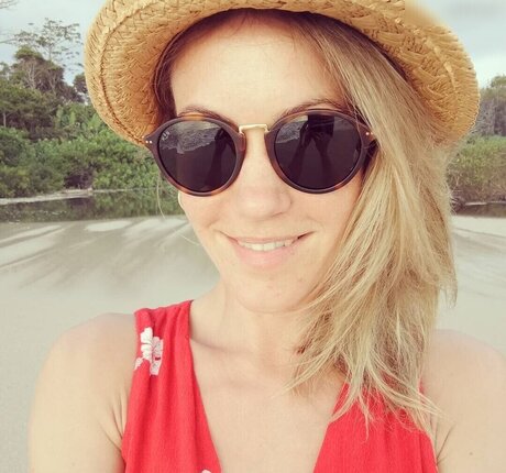 Wolke Hegenbarth free actress pictures