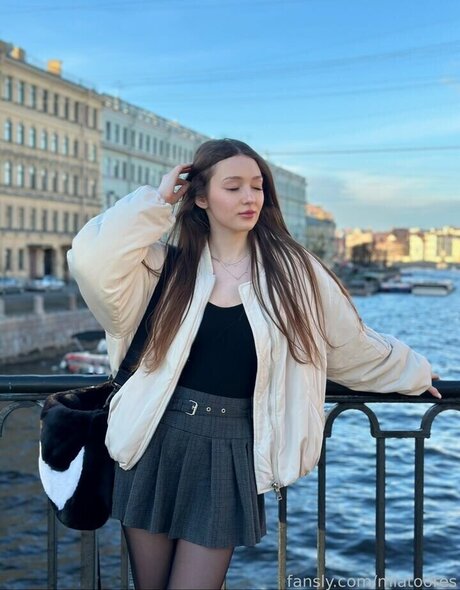 Miatooresss pornstar beautiful picture