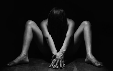 Gray Scale naked actress photos