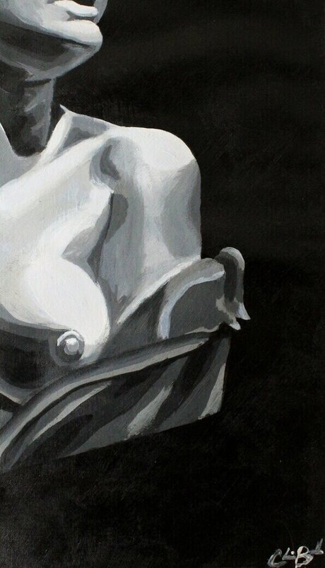 Gray Scale art model photos