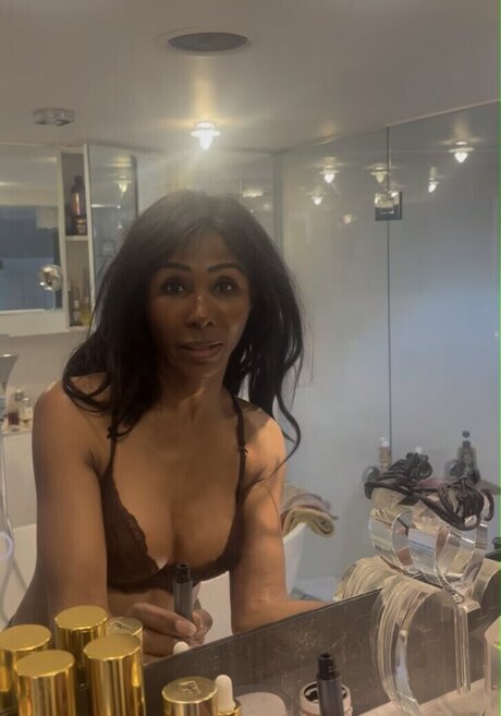 Sinitta sex pornstar archive